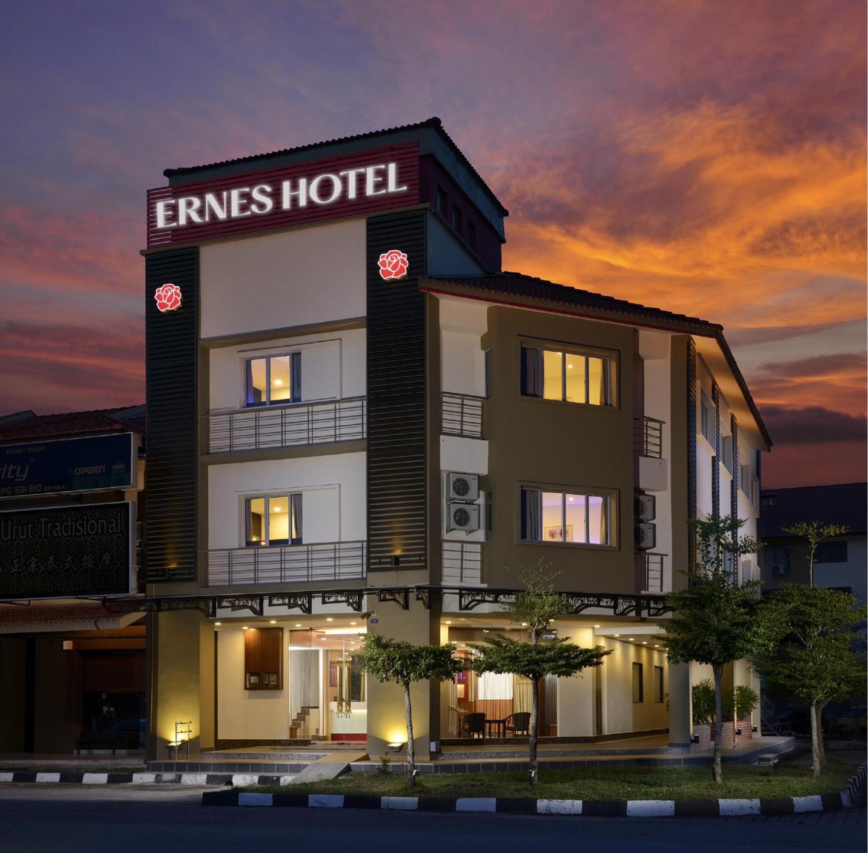 E-Red Hotel Bayu Mutiara Bukit Mertajam Bagian luar foto